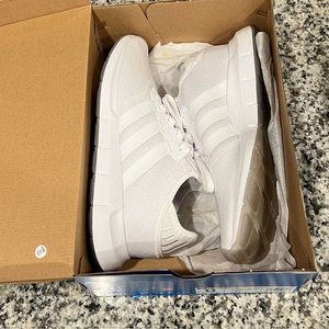 Women’s Addidas Swift Run X